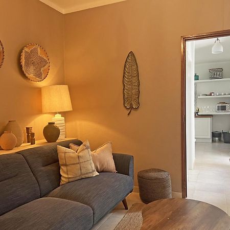 Casa Salinas, Elegant Flat W Patio In Taviras Historical Centre Apartman Kültér fotó