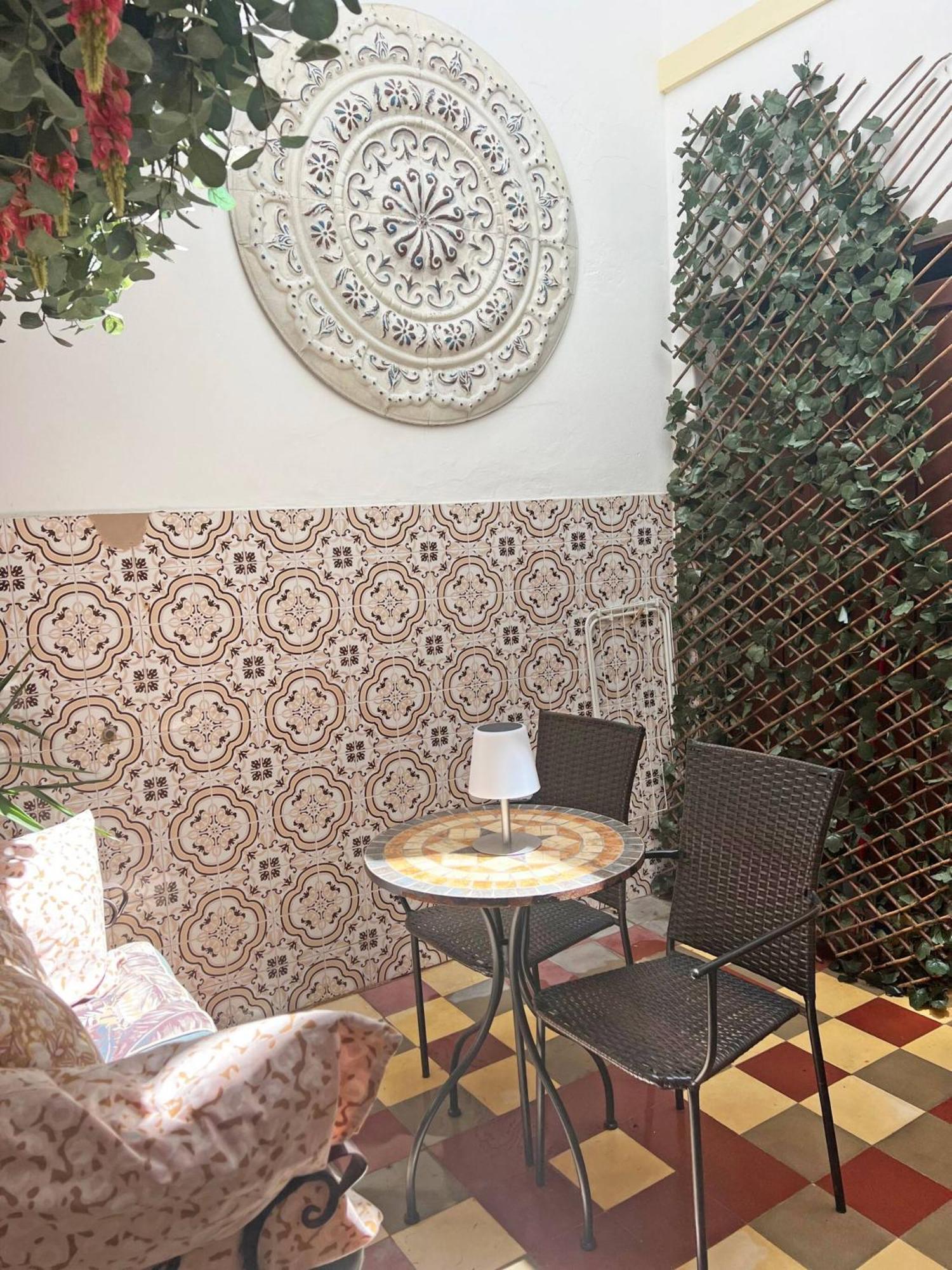 Casa Salinas, Elegant Flat W Patio In Taviras Historical Centre Apartman Kültér fotó