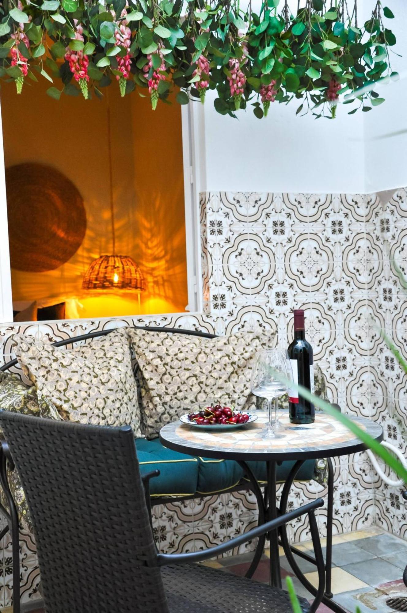 Casa Salinas, Elegant Flat W Patio In Taviras Historical Centre Apartman Kültér fotó